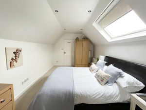 Photo 7- click for photo gallery